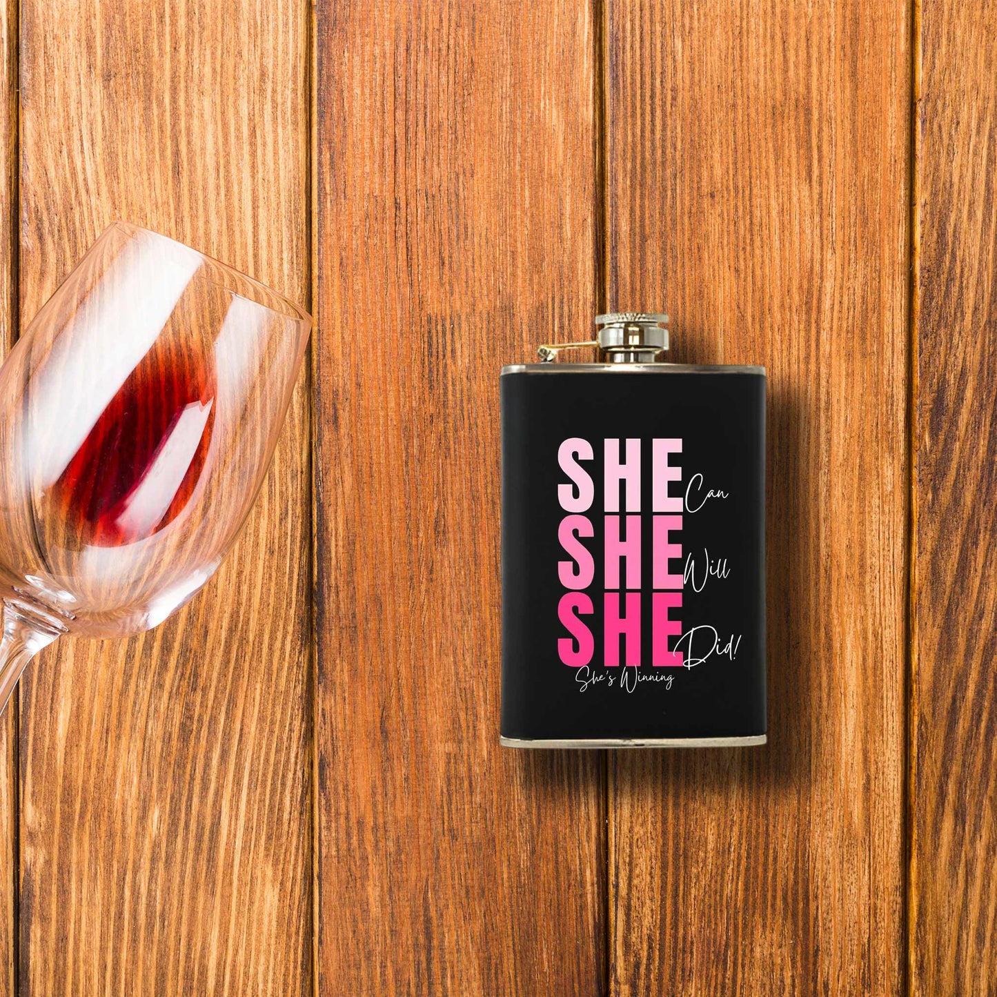 Black Mini Hip Flask – Compact Luxury, Infinite Style